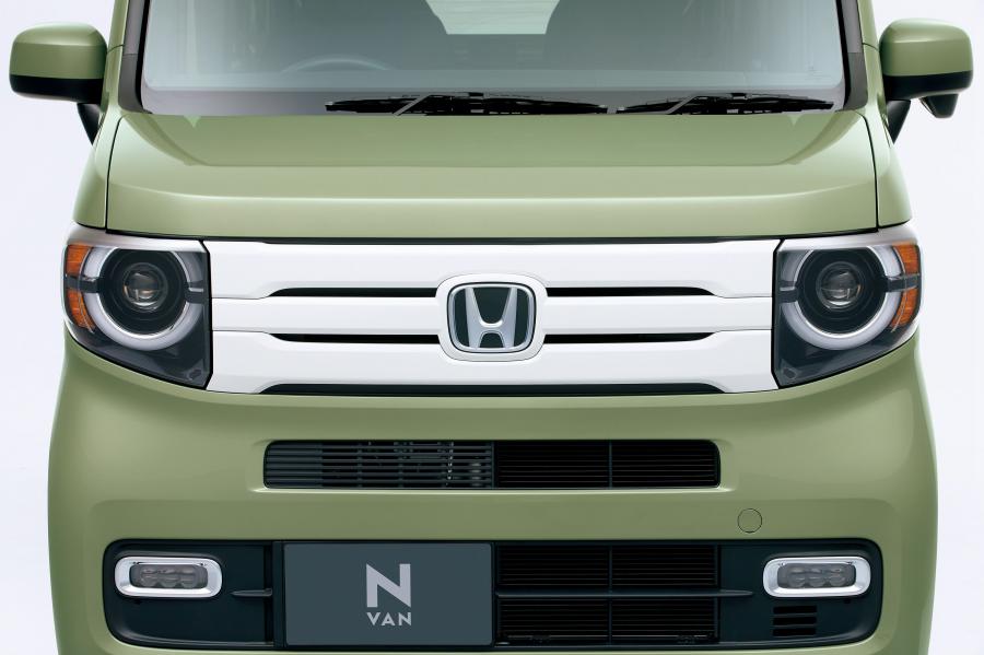Детали экстерьера Honda N-Van +Style Fun 2018 года  (фото 7 из 11)
